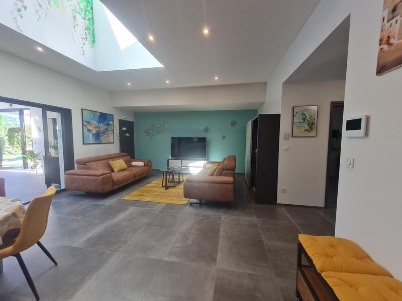 Maison d'architecte - 203 m² - 7 pièces