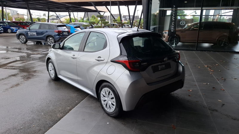 Toyota Yaris Hybride IV 116h Dynamic Business Beyond Zer