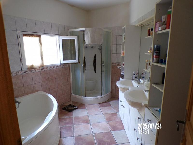 Maison - 183 m² - 5 pièces