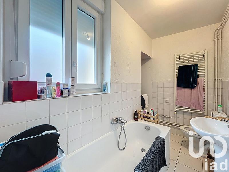 Immeuble - 130 m² - 2 pièces