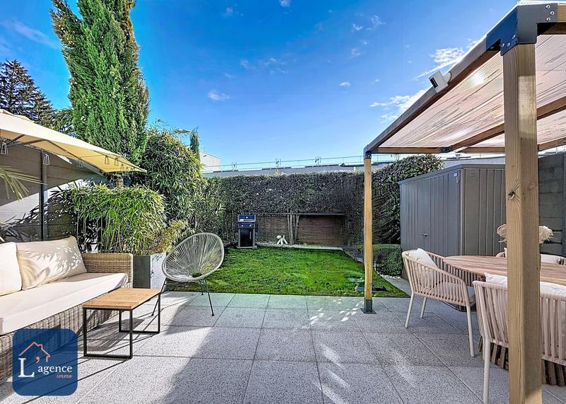 Maison - 94 m² - 4 pièces