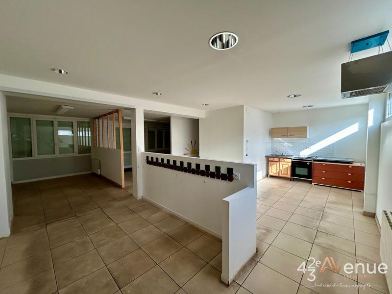 Local d'activités - 260 m²