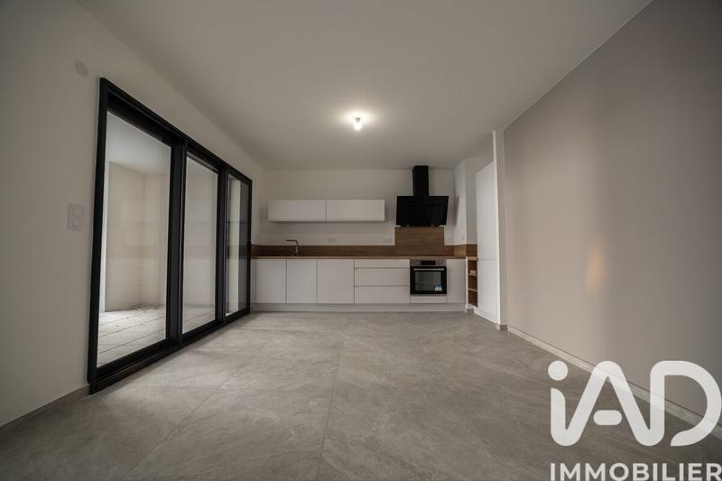 Appartement - 98 m² - 3 pièces