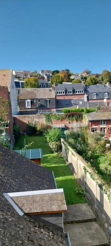 Maison de ville - 80 m² - 5 pièces