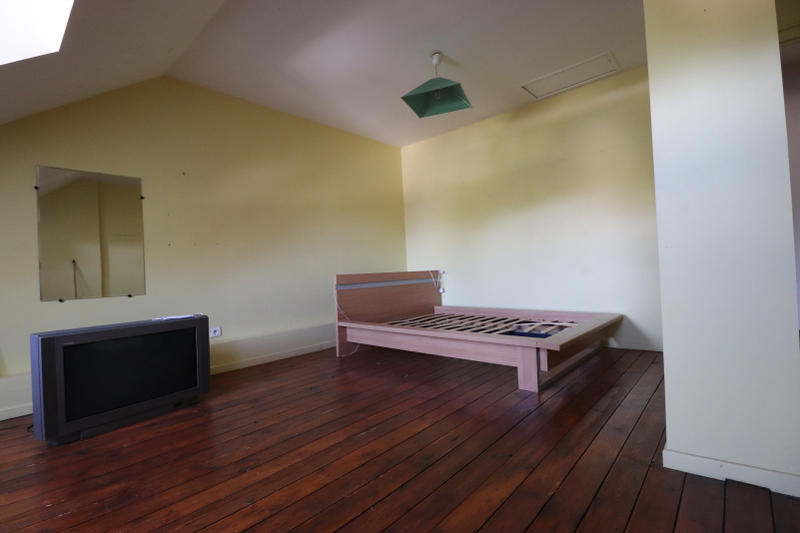 Appartement - 120 m² - 6 pièces