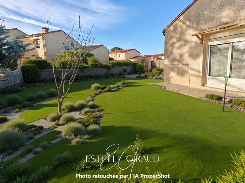 Maison - 92 m² - 5 pièces