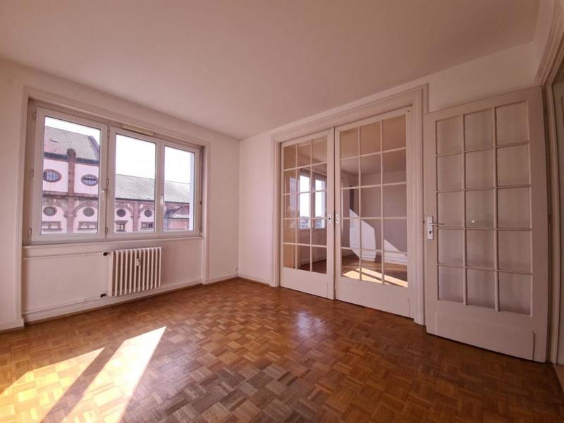 Appartement - 102 m² - 4 pièces