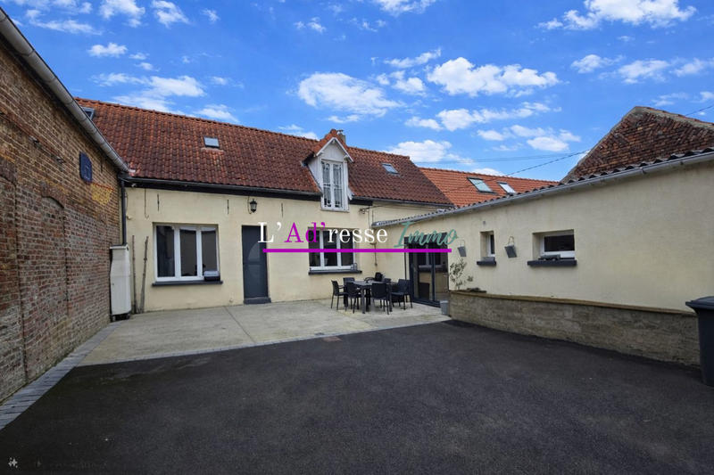 Maison traditionnelle - 120 m² - 6 pièces