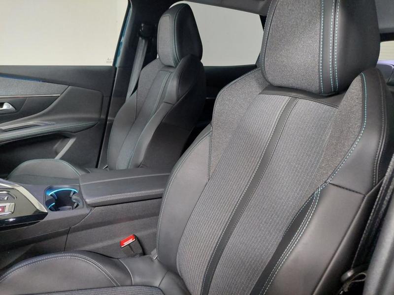 Peugeot 3008 1.6 Hybrid 225 E-Eat8 Allure Pack