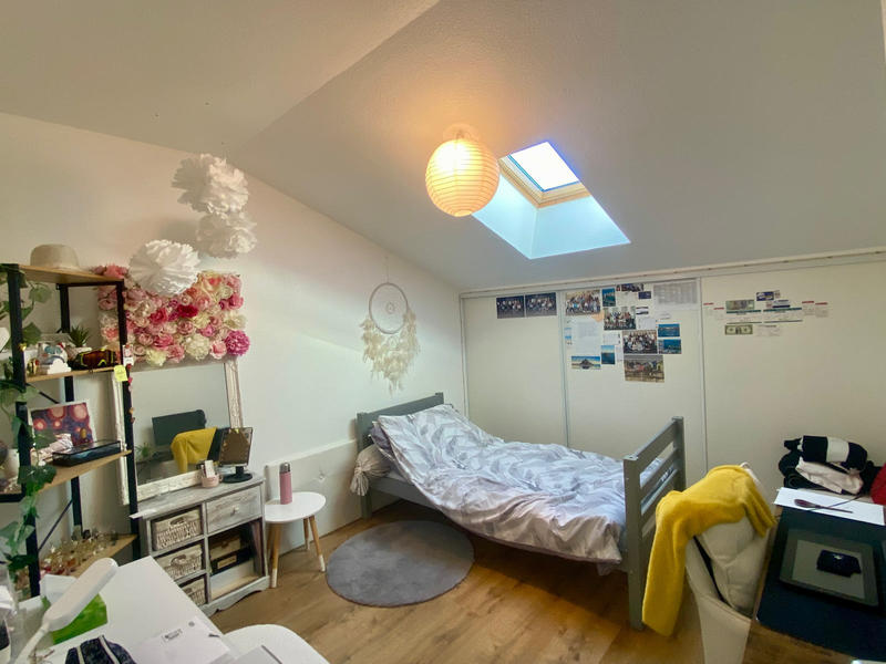 Appartement - 84 m² - 4 pièces