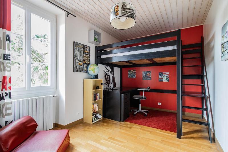 Maison en pierre - 131 m² - 6 pièces