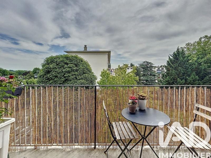 Appartement - 80 m² - 3 pièces