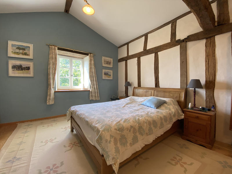 Maison - 291 m² - 13 pièces