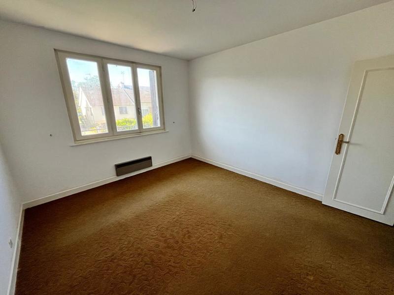 Maison - 180 m² - 7 pièces