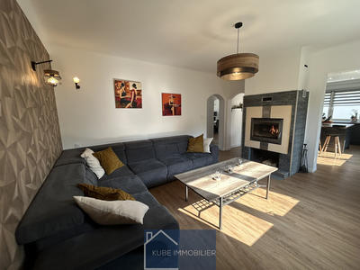 Propriété - 355 m² - 9 pièces