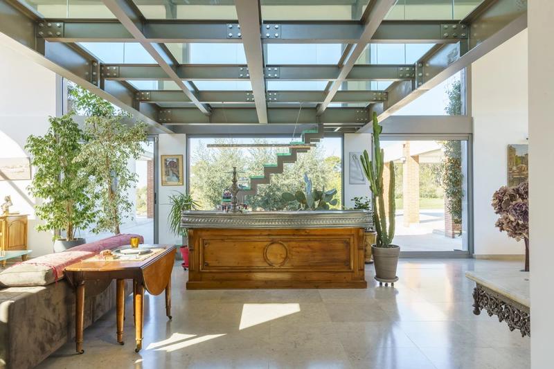 Villa - 460 m² - 8 pièces