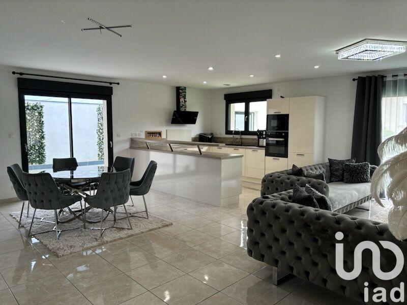 Maison - 114 m² - 5 pièces