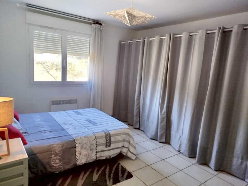 Maison - 260 m² - 12 pièces