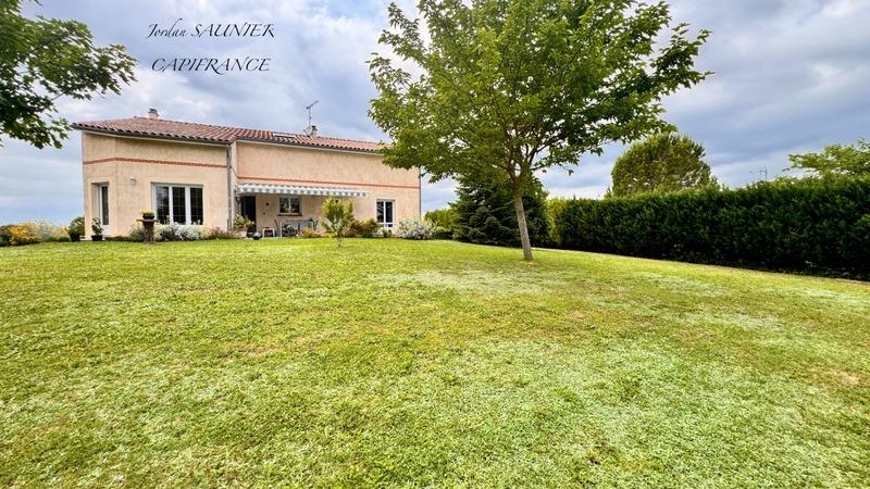 Villa - 273 m² - 7 pièces