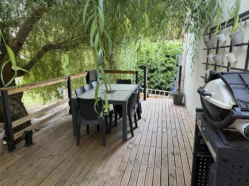 Maison - 217 m² - 6 pièces