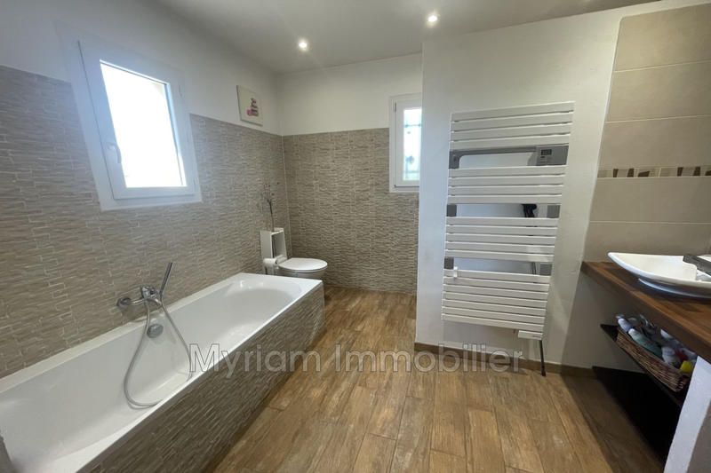 Maison - 161 m² - 5 pièces