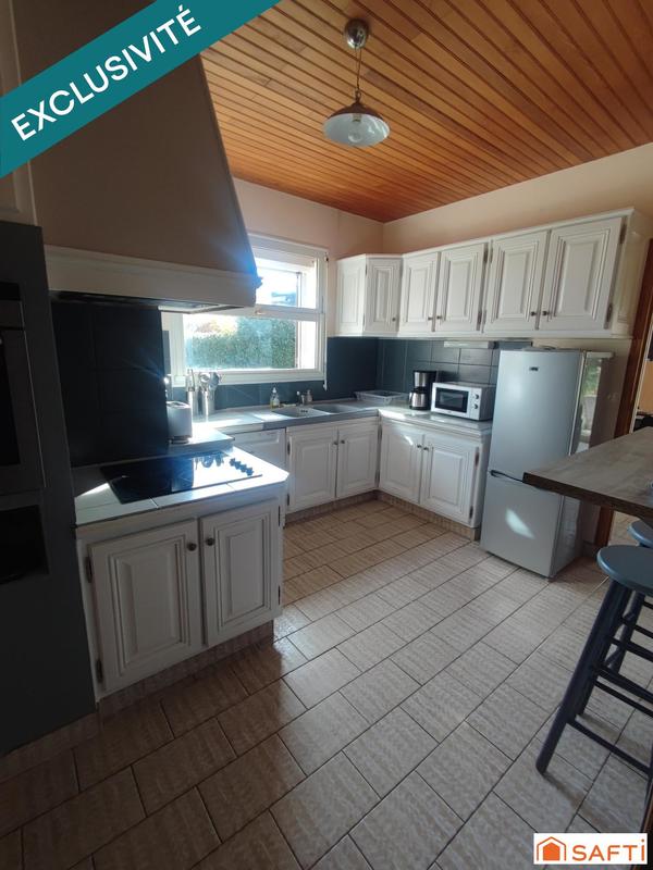 Maison - 185 m² - 6 pièces