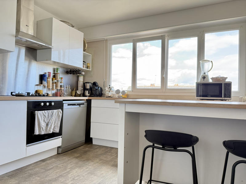 Appartement - 95 m² - 5 pièces