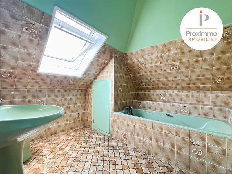 Maison - 94 m² - 5 pièces