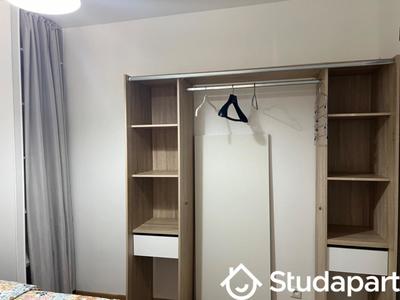 Chambre - 9 m² - 1 pièce