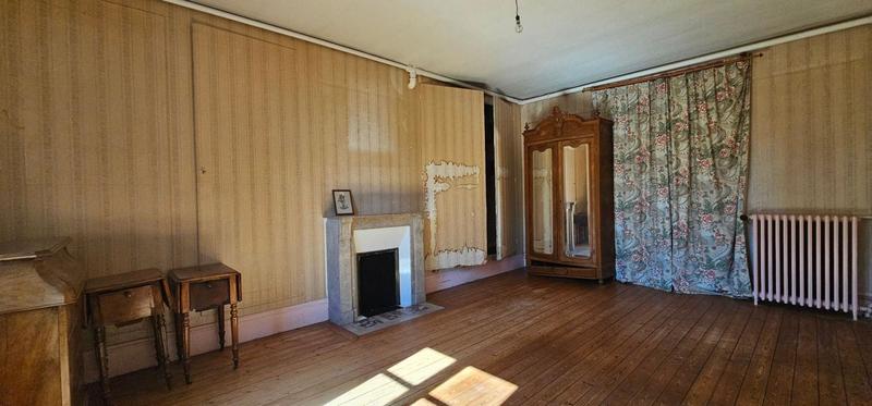 Corps de ferme - 400 m² - 5 pièces