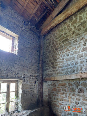 Maison - 150 m² - 2 pièces