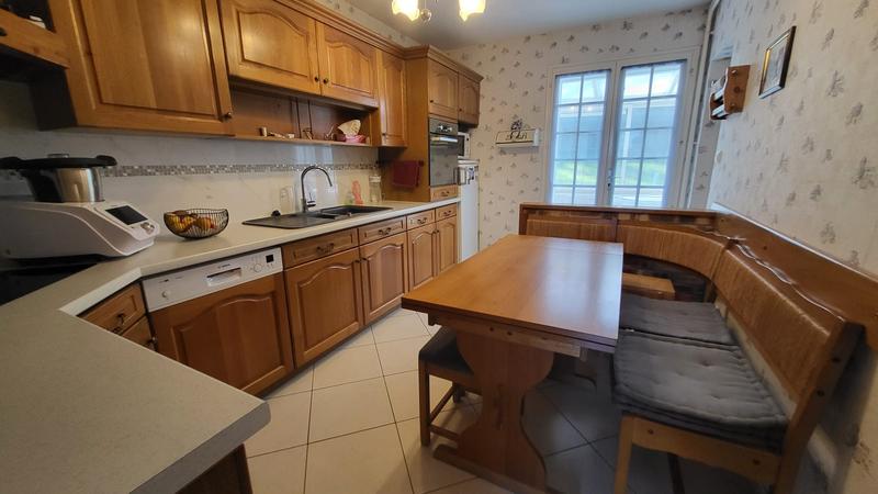 Maison - 128 m² - 7 pièces