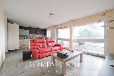 Appartement - 81 m² - 4 pièces