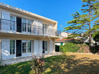 Appartement - 92 m² - 6 pièces