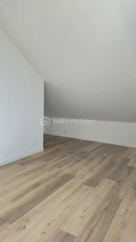 Maison de ville - 69 m² - 4 pièces