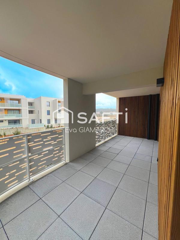 Appartement - 123 m² - 5 pièces