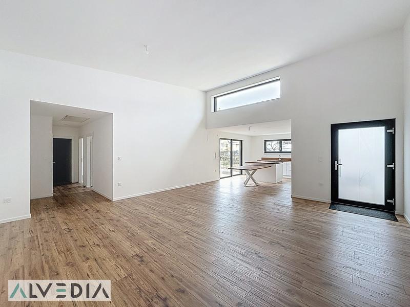 Maison - 104 m² - 3 pièces