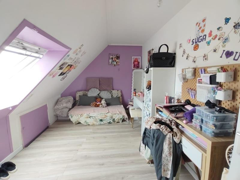 Maison traditionnelle - 143 m² - 7 pièces