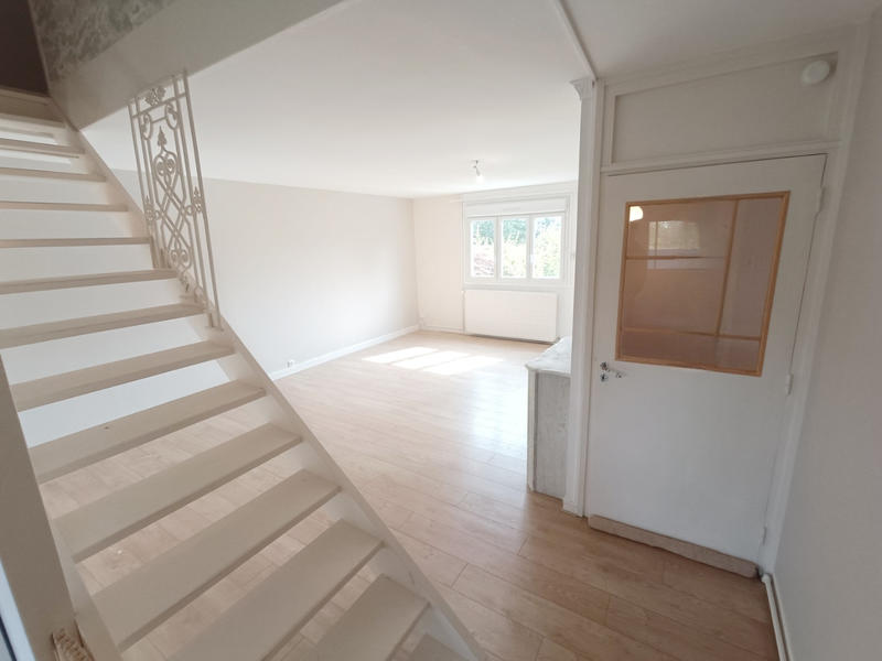 Maison - 95 m² - 4 pièces