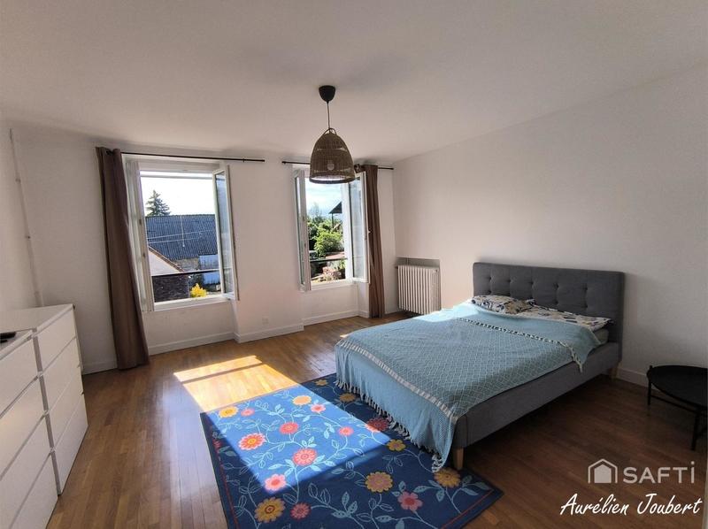 Maison - 160 m² - 5 pièces