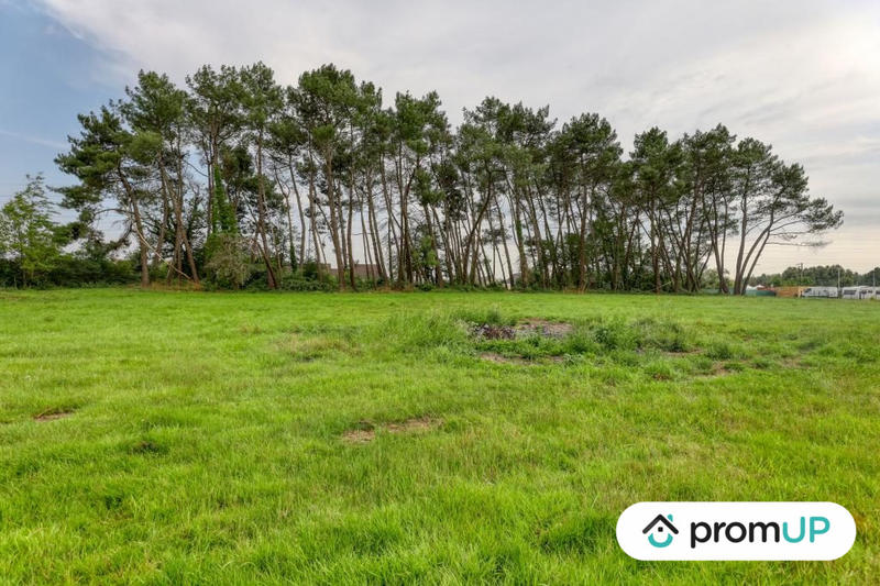 Terrain de loisirs - 946 m²