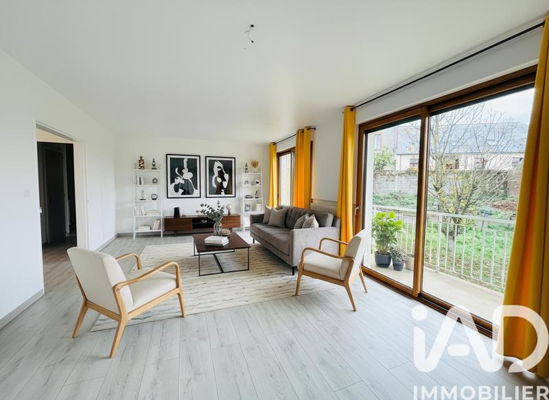 Maison - 162 m² - 8 pièces