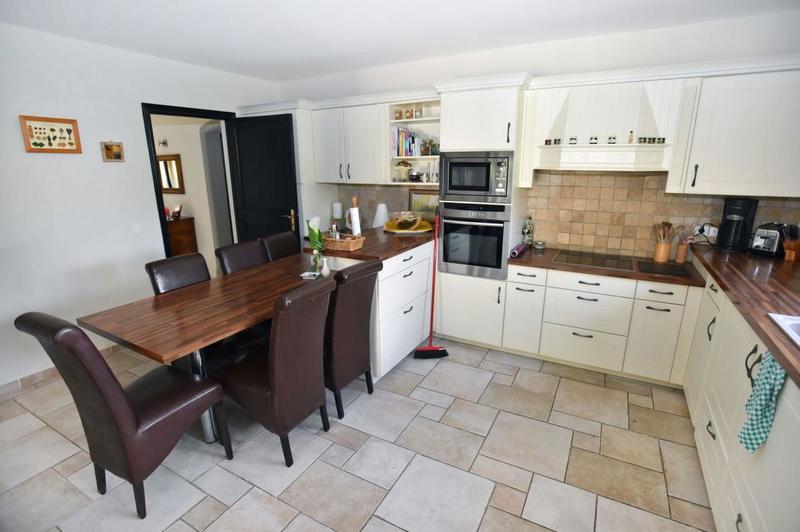 Villa - 490 m² - 7 pièces