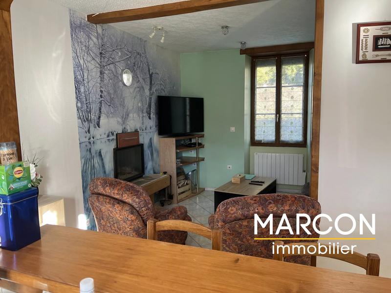 Maison - 96 m² - 4 pièces