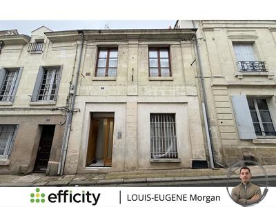 Immeuble - 150 m² - 10 pièces