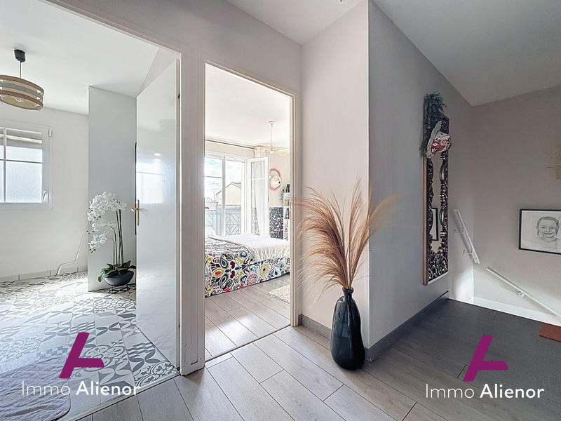 Maison - 123 m² - 6 pièces