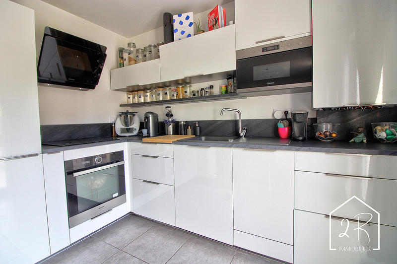 Maison - 76 m² - 4 pièces