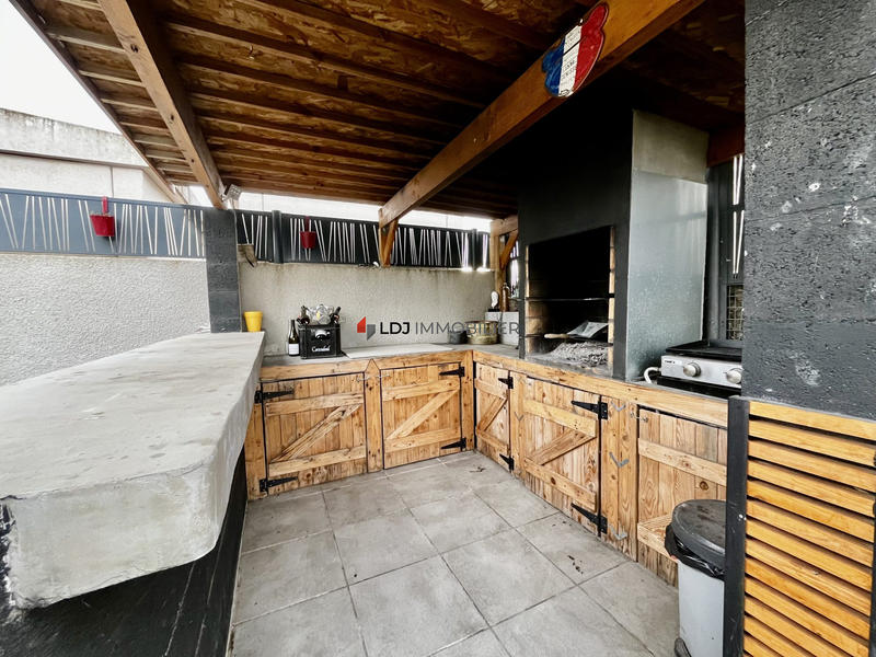 Maison - 89 m² - 4 pièces