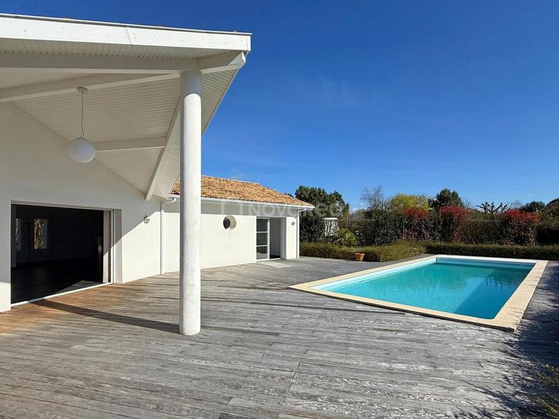 Maison - 156 m² - 4 pièces