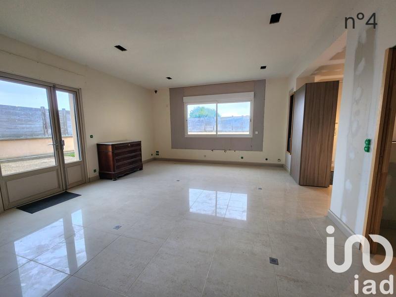 Maison - 400 m² - 10 pièces